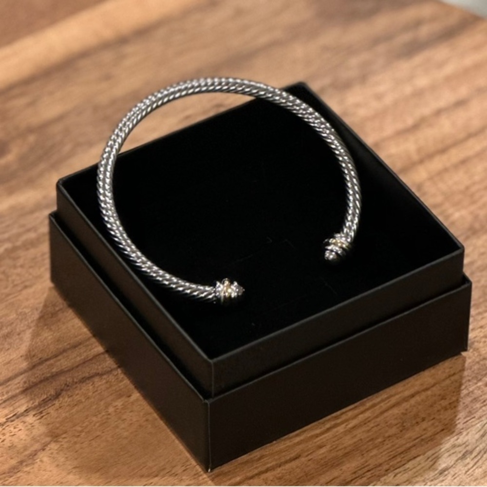 Cable Bracelet